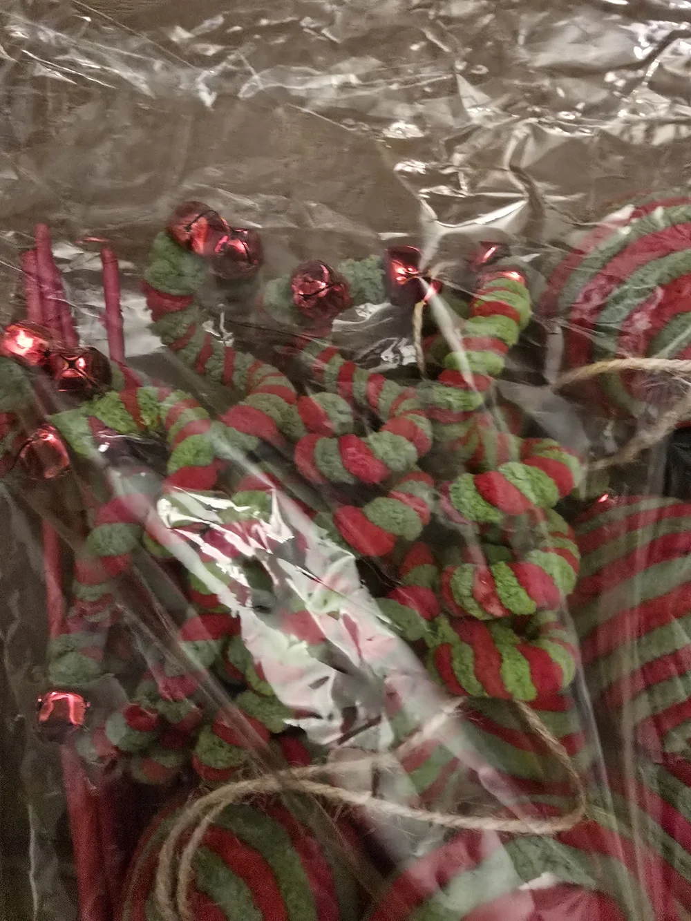 Spiral Ornament Set. Red and Green Christmas Tree Decor. 24 Piece Set. NWT.
